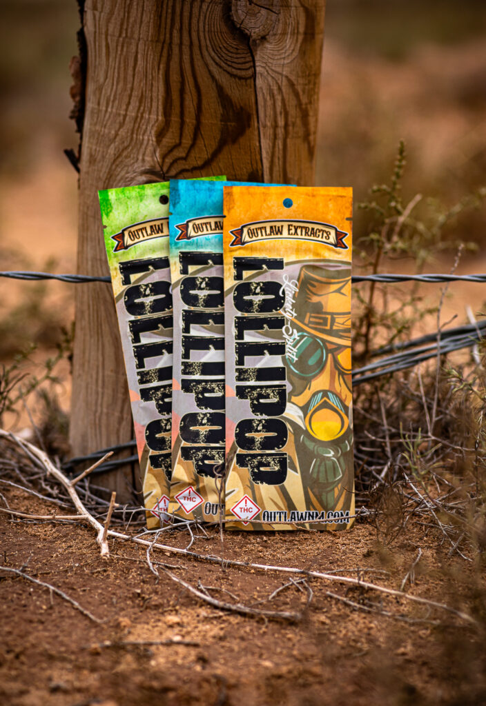 Outlaw 1054 704x1024